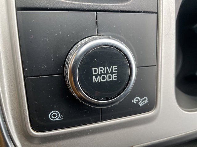 Used 2023 Ford Explorer XLT w/ Equipment Group 202A image 41