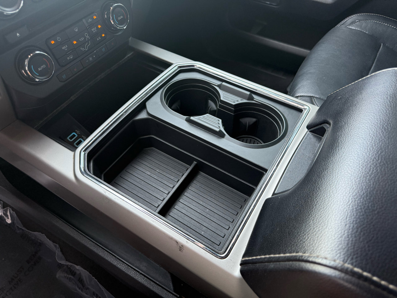 Used 2017 Ford F250 Lariat w/ Lariat Value Package image 18