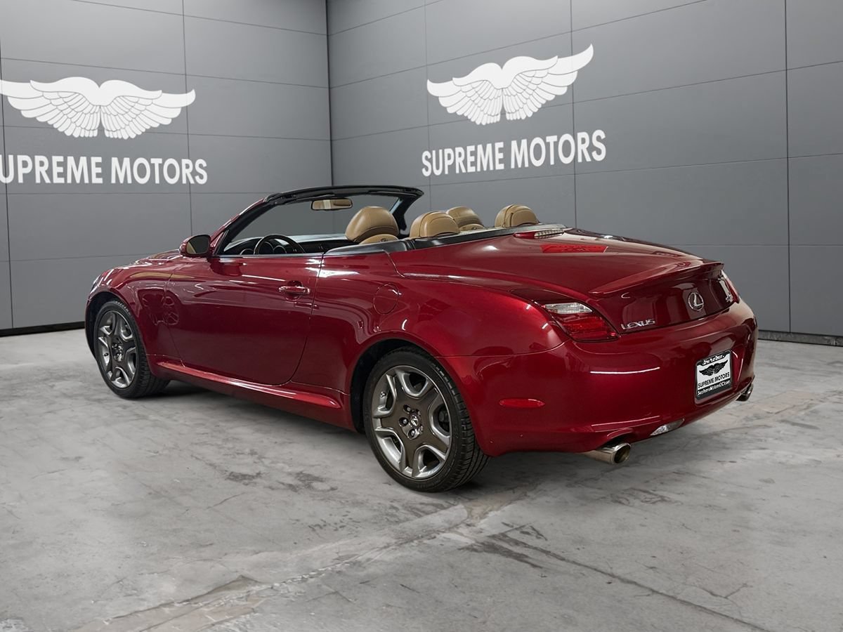 Used 2007 Lexus SC 430 Convertible RWD image 2