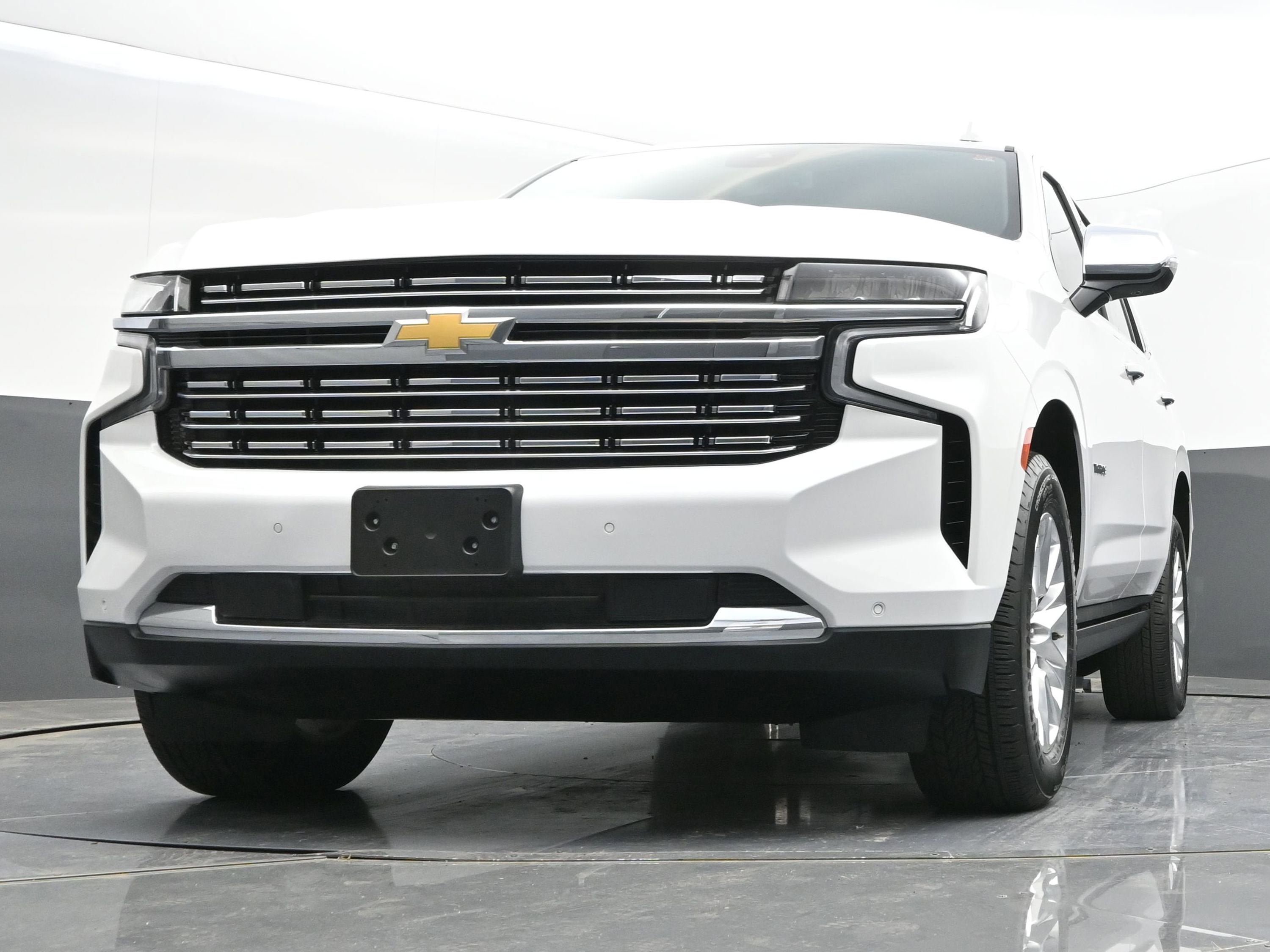 Used 2023 Chevrolet Tahoe Premier AWD/4WD image 48