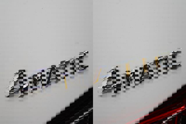 Used 2016 Mercedes-Benz E 350 4MATIC image 10