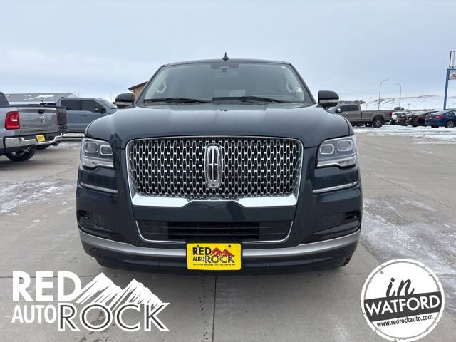 Used 2024 Lincoln Navigator L Reserve image 2