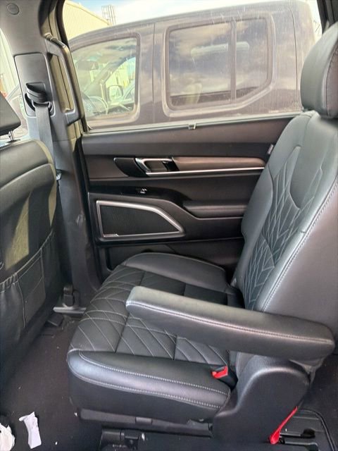 Used 2023 Kia Telluride EX X-Line image 7