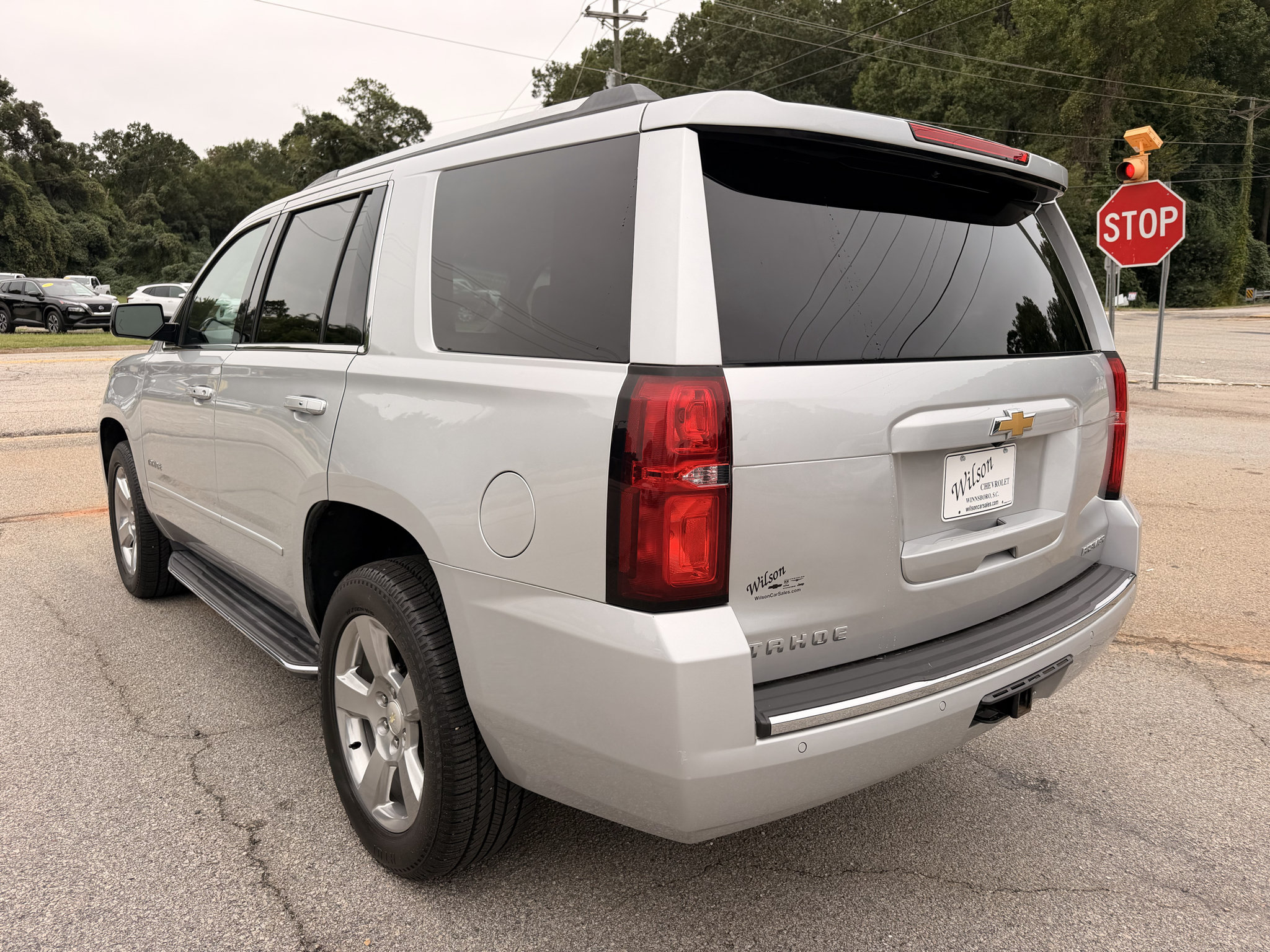 Used 2020 Chevrolet Tahoe Premier RWD image 4