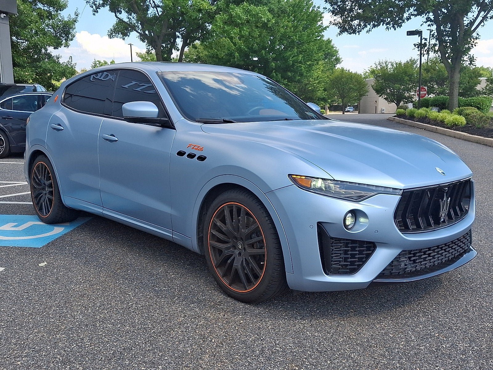 Used 2023 Maserati Levante F Tributo AWD/4WD image 3