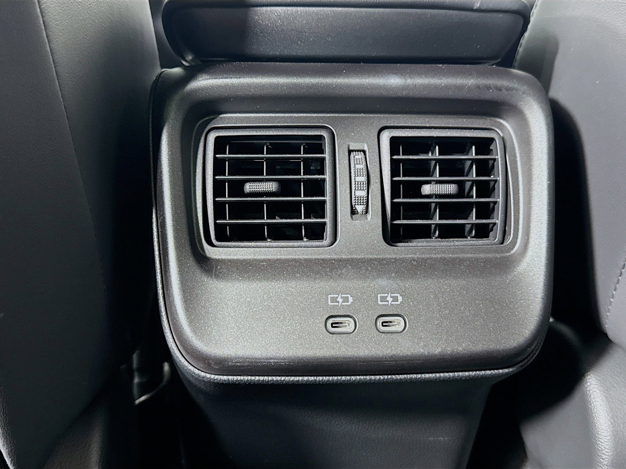 Certified 2023 Toyota Crown XLE image 22