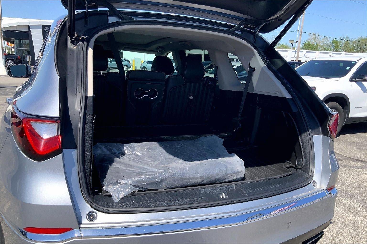 Used 2022 Acura MDX SH-AWD w/ Technology Package image 4