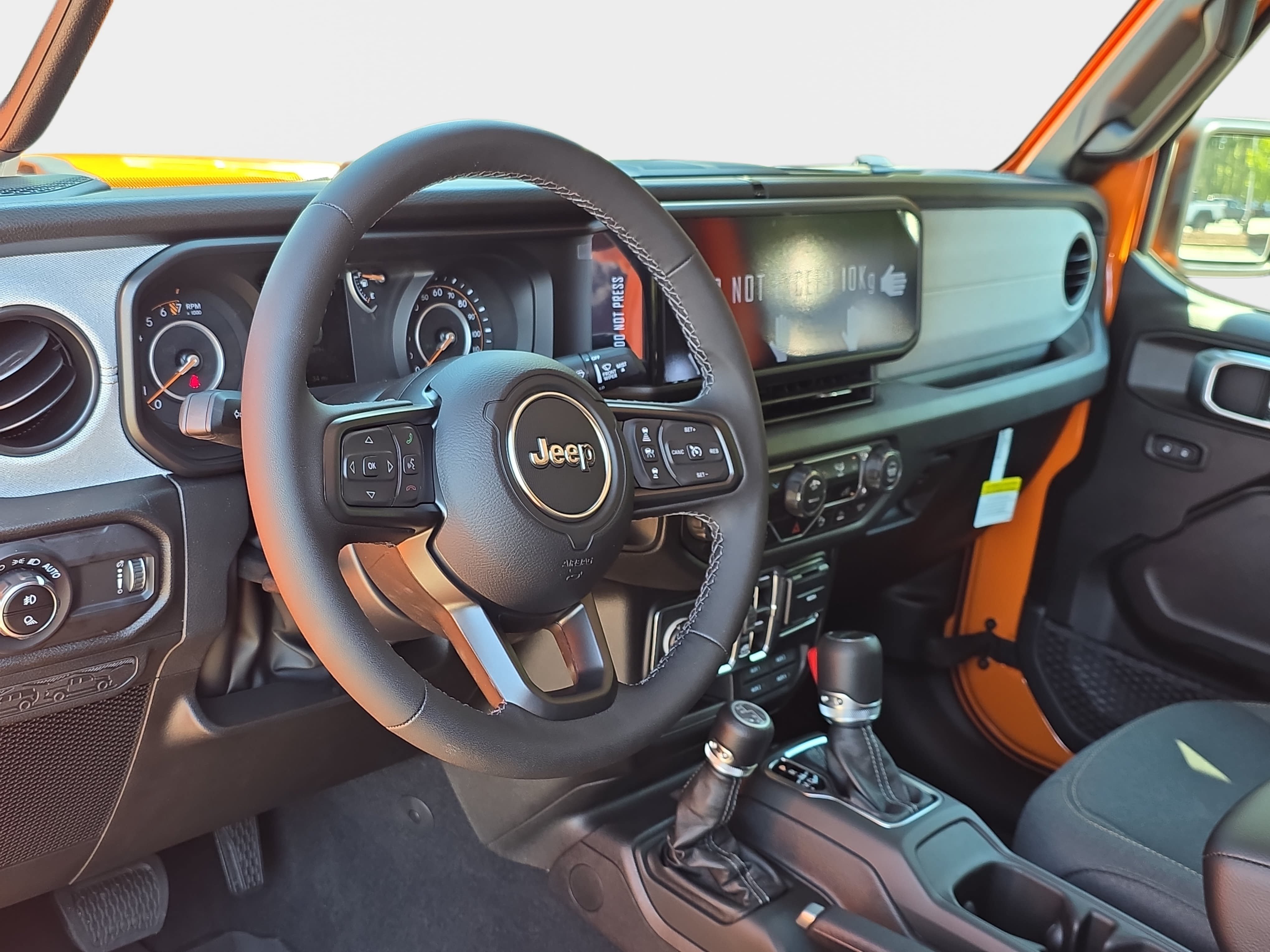 New 2026 Jeep Gladiator Sport AWD/4WD image 13