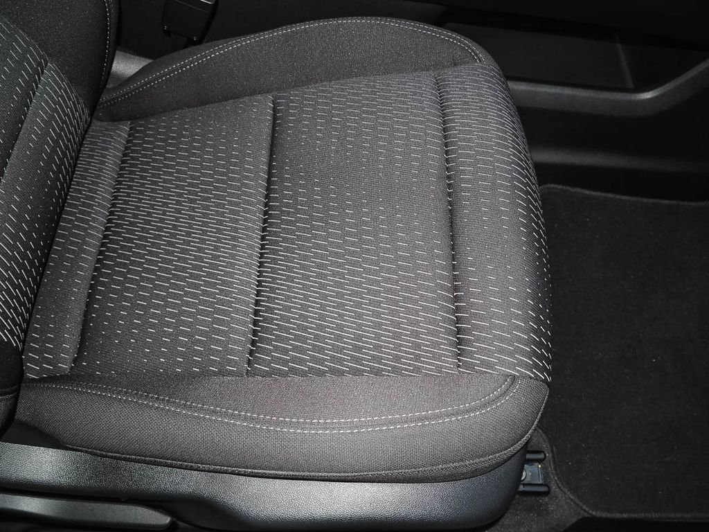 Certified 2025 Chevrolet Equinox LT image 17