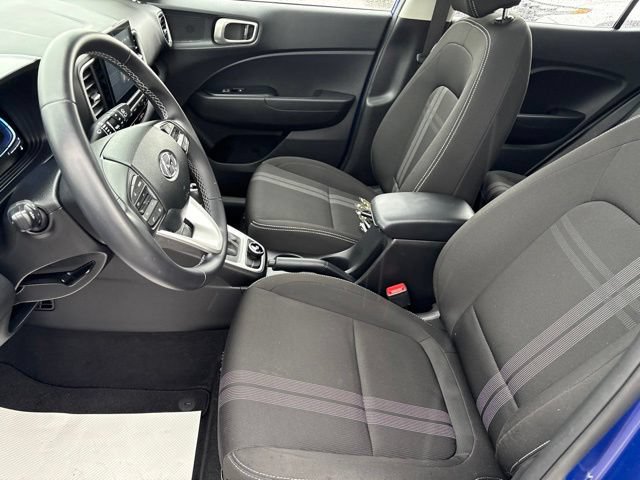Certified 2023 Hyundai Venue SEL w/ Cargo Package FWD image 9