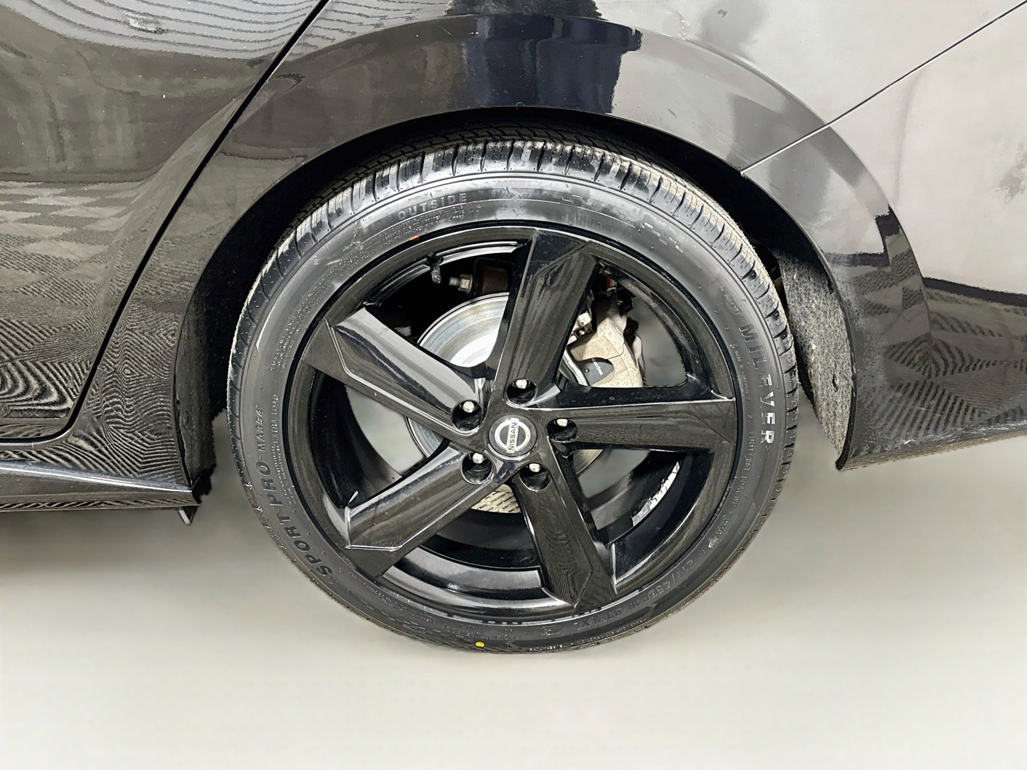 Used 2022 Nissan Sentra SR w/ Trunk Package FWD image 25