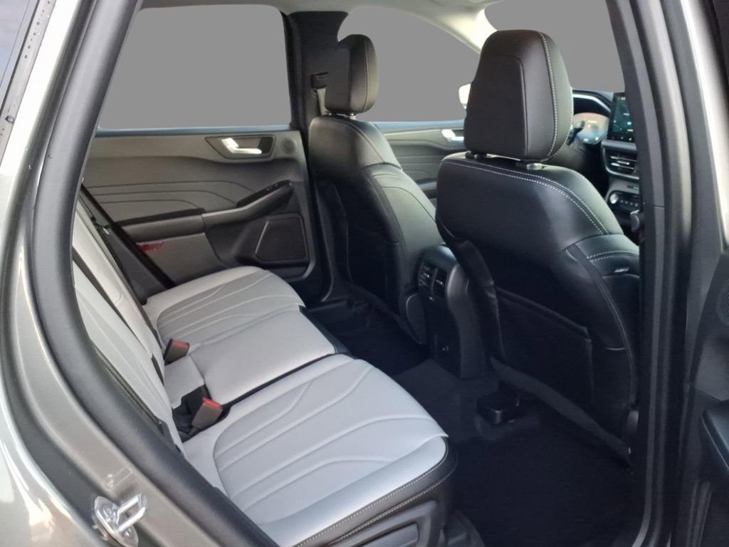 New 2026 Ford Escape Platinum w/ Premium Technology Package image 11