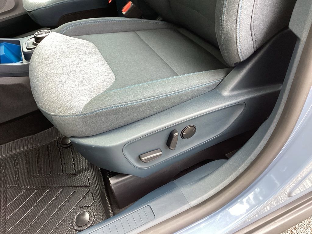 Used 2025 Ford Maverick XLT w/ XLT Luxury Package FWD image 27