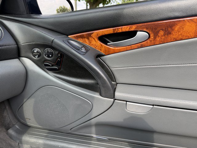 Used 2006 Mercedes-Benz SL 500 image 33