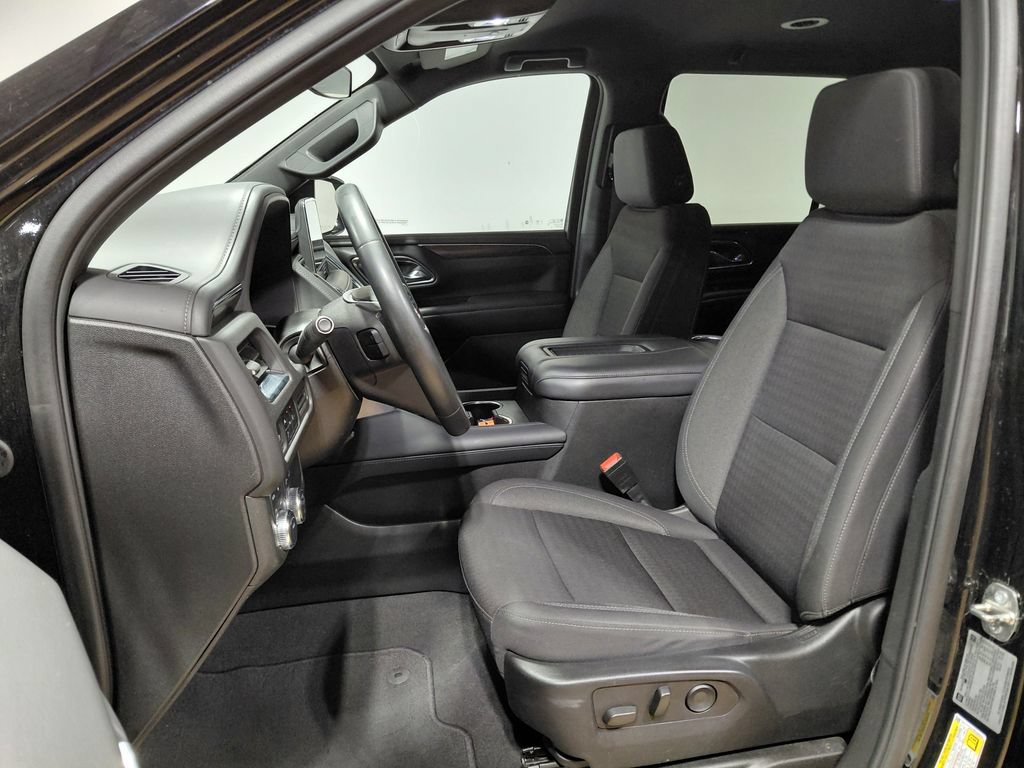 Used 2024 GMC Yukon SLE AWD/4WD image 16