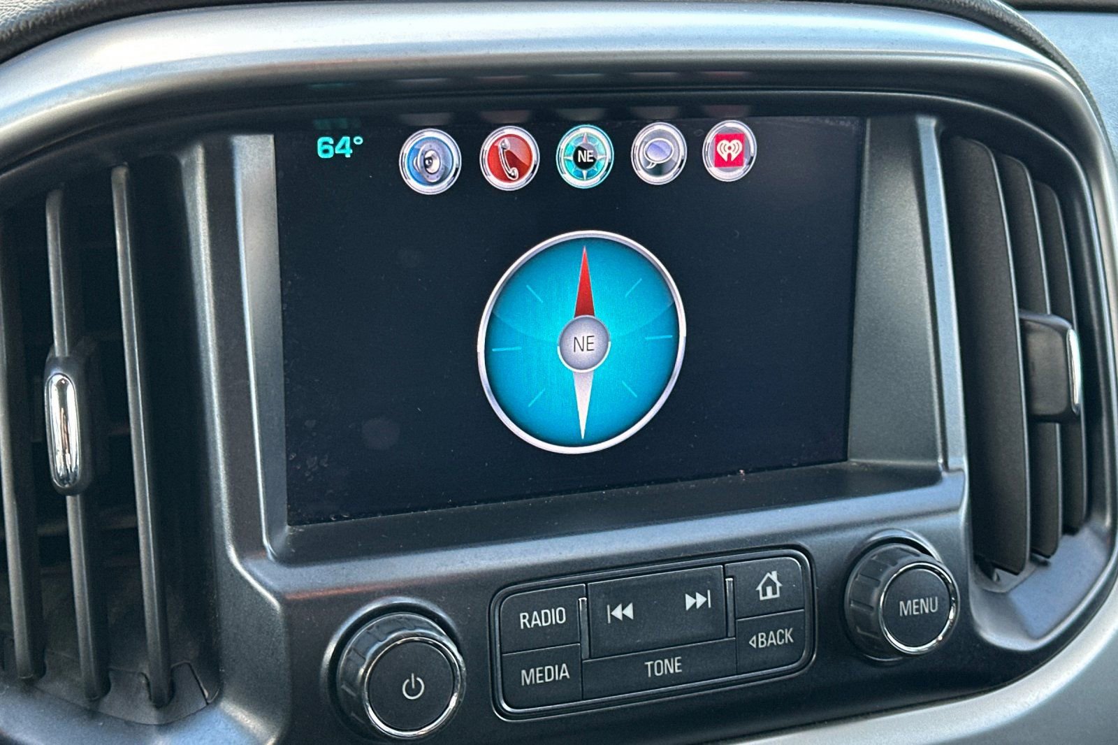 Used 2018 Chevrolet Colorado LT image 19