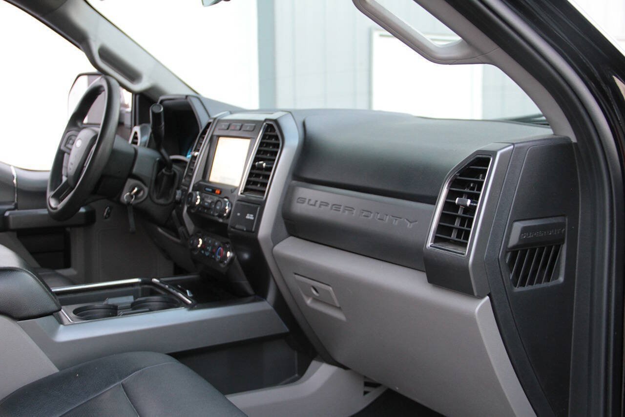 Used 2020 Ford F250 XLT w/ XLT Premium Package AWD/4WD image 19