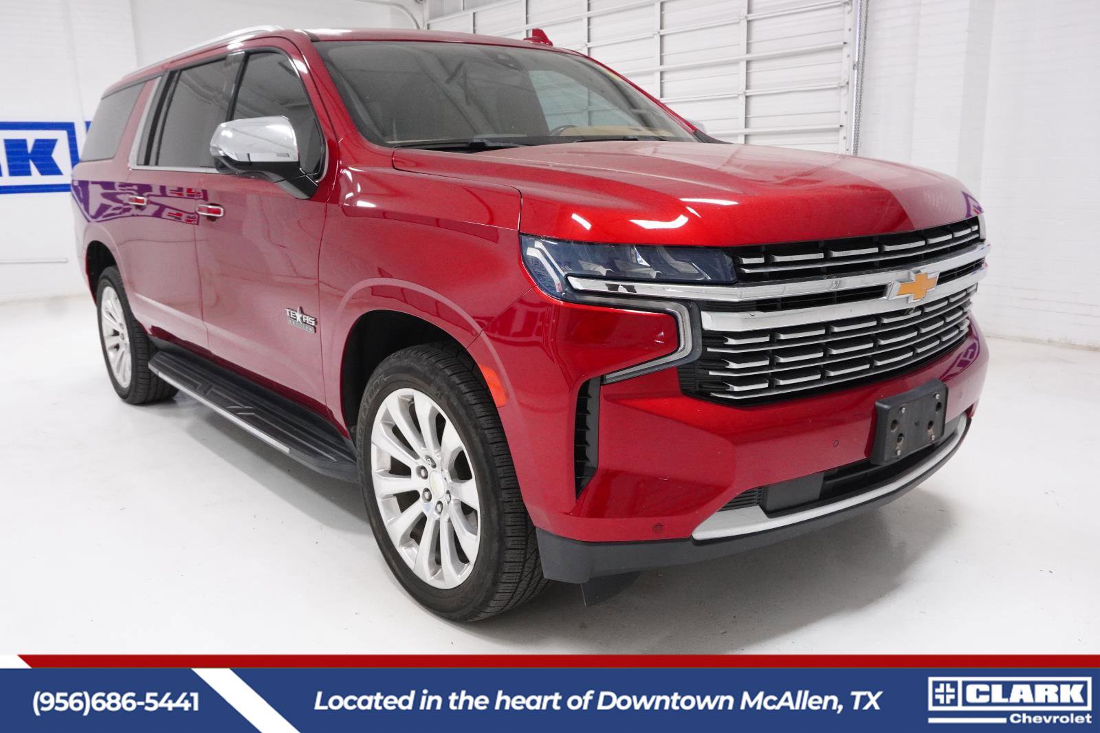 Used 2021 Chevrolet Suburban Premier w/ Premium Package image 3