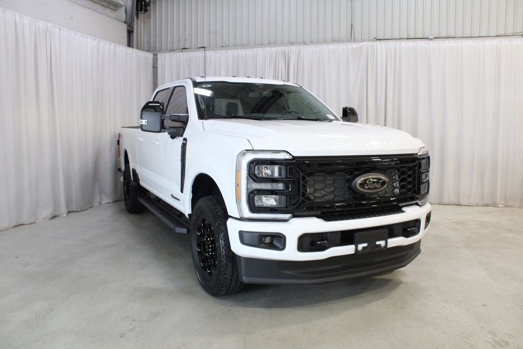 New 2026 Ford F250 Lariat w/ Black Appearance Package AWD/4WD image 38