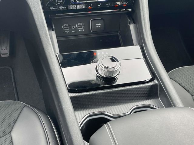 New 2025 Jeep Grand Cherokee L Altitude image 16