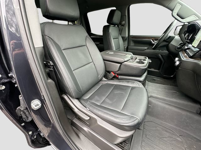 Used 2023 GMC Sierra 1500 Elevation w/ LPO, Elevation Black Package AWD/4WD image 31