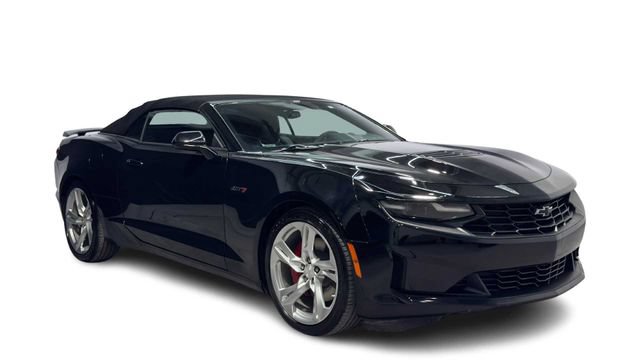 Used 2024 Chevrolet Camaro LT w/ Technology Package RWD image 4