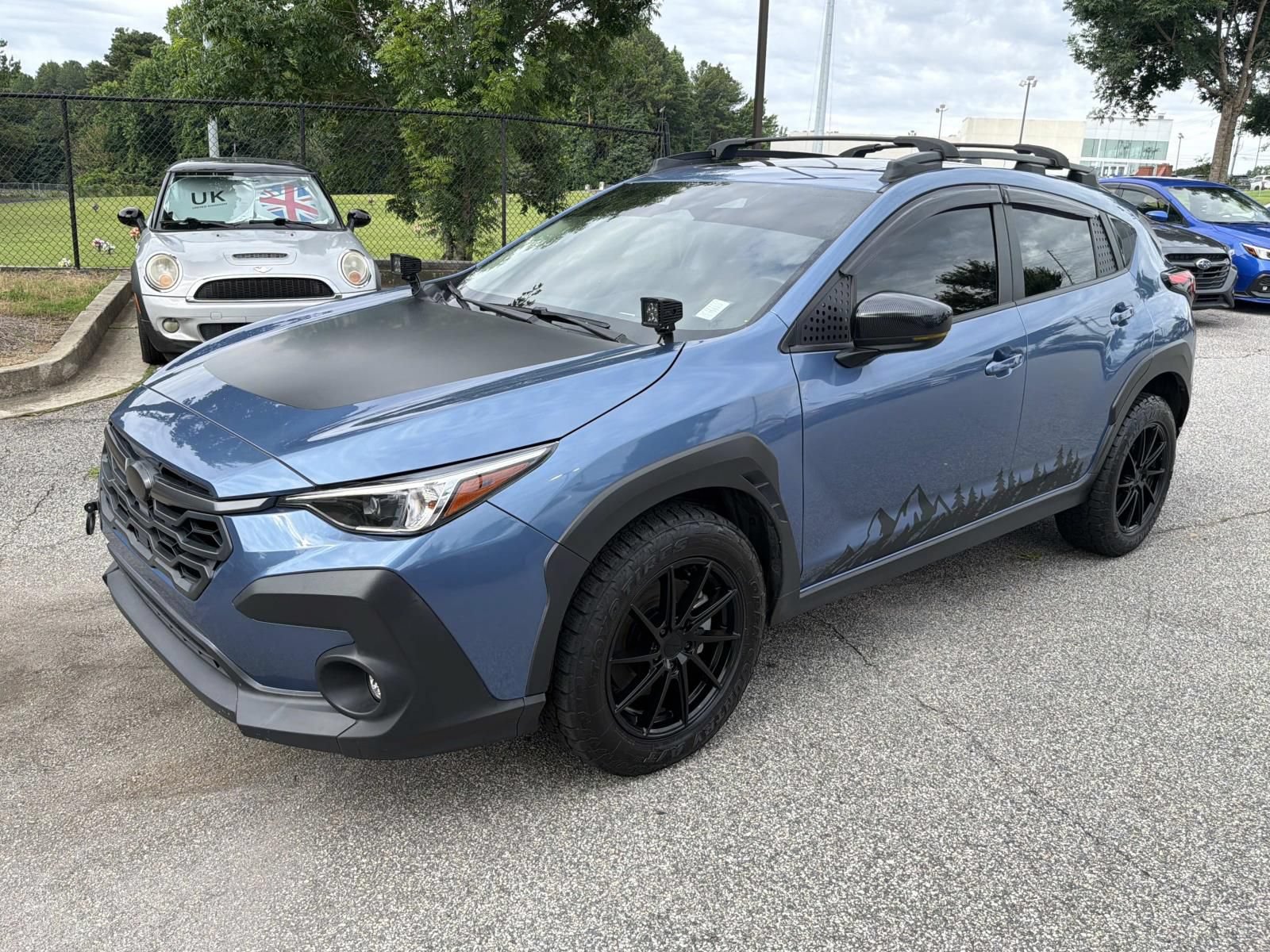 Used 2024 Subaru Crosstrek 2.0i Premium AWD/4WD image 3