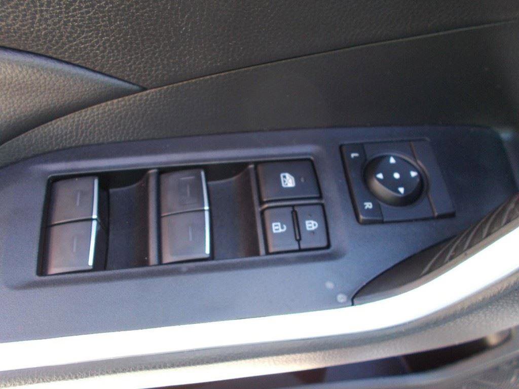 Used 2023 Toyota RAV4 XLE image 18