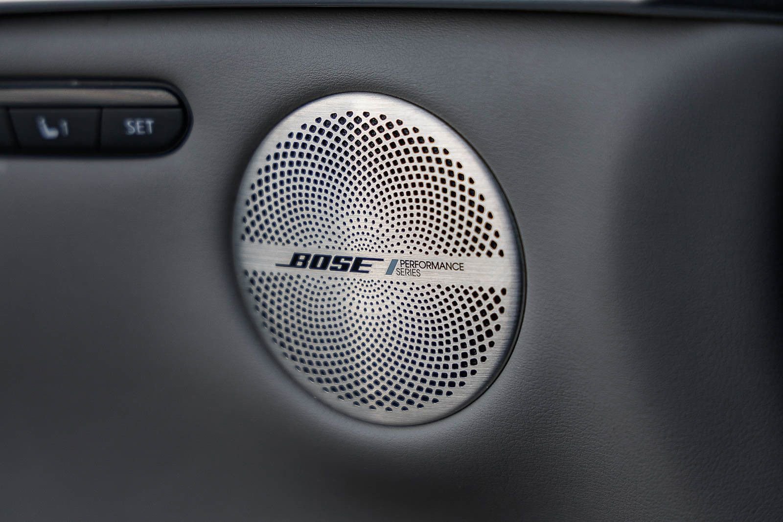 Used 2023 INFINITI QX50 Sensory image 23