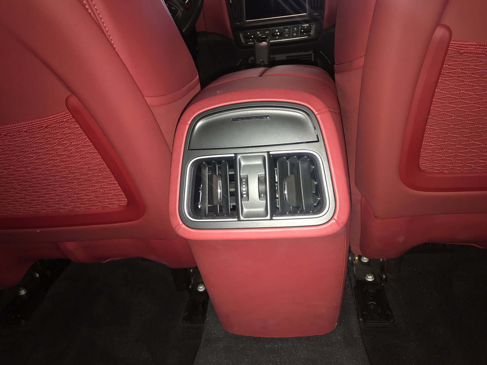 Used 2022 Maserati Levante GT image 15