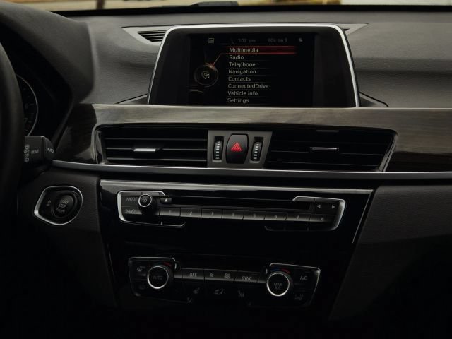 Used 2017 BMW X1 xDrive28i AWD/4WD image 41