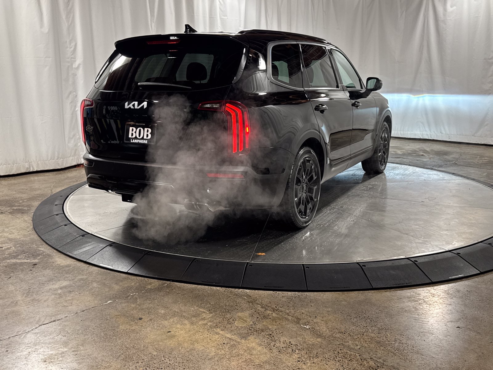 Certified 2022 Kia Telluride EX w/ EX Premium Package AWD/4WD image 8