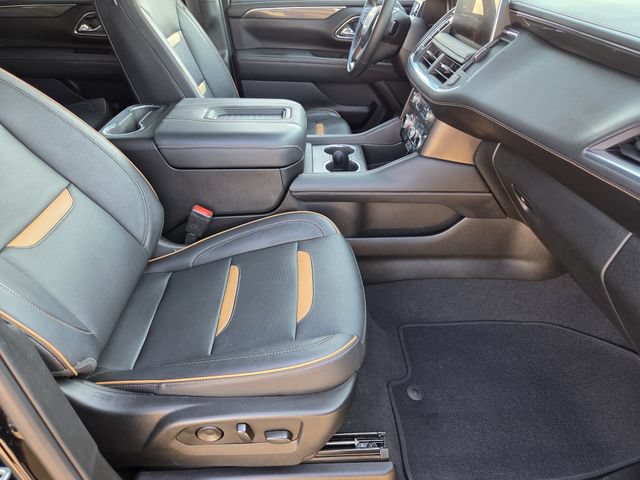 Used 2023 GMC Yukon AT4 w/ AT4 Premium Plus Package AWD/4WD image 12