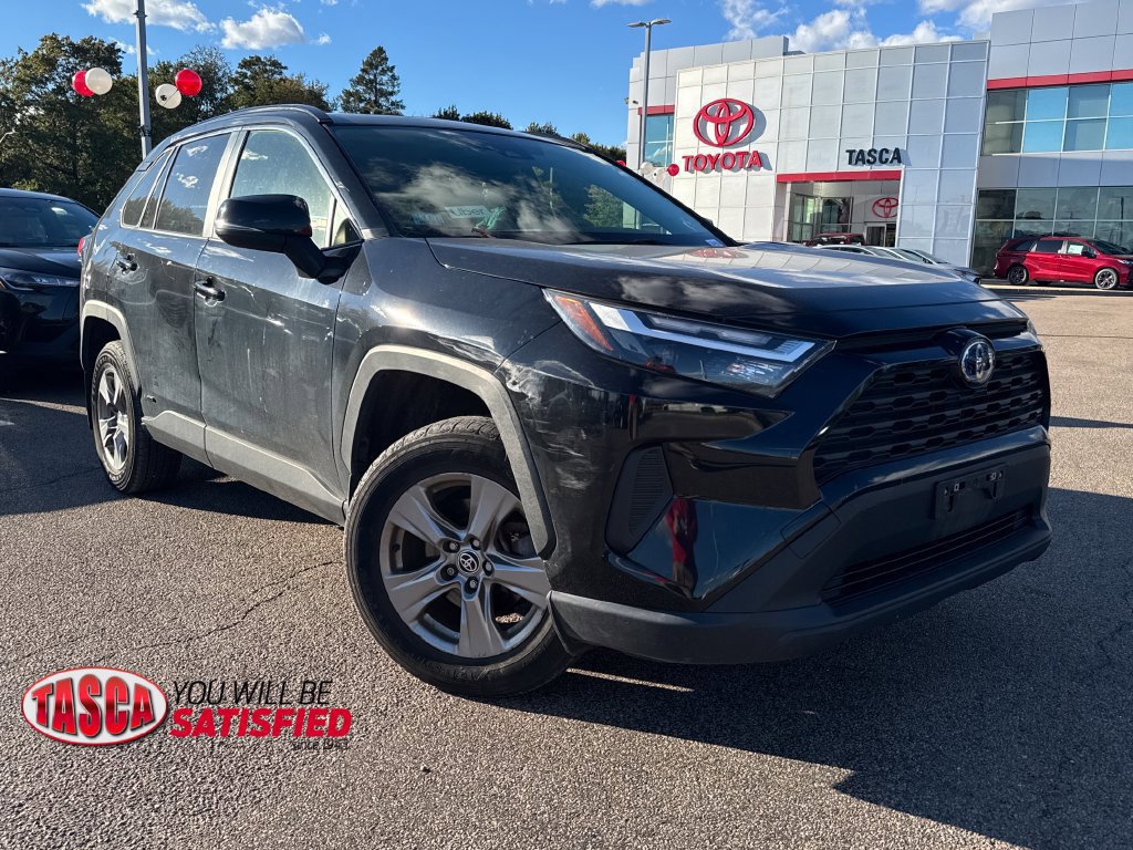 Used 2023 Toyota RAV4 XLE w/ Convenience Package AWD/4WD image 1