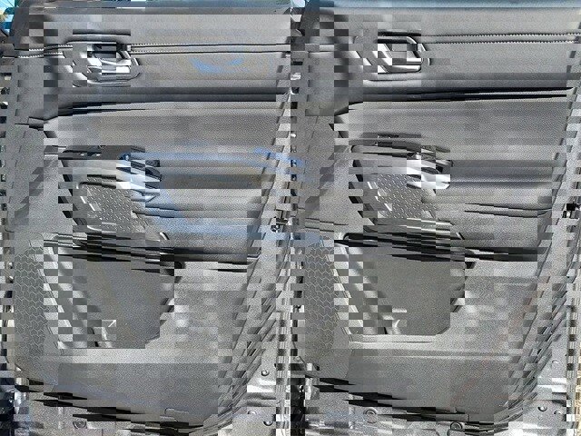 Certified 2024 Nissan Pathfinder SL image 15