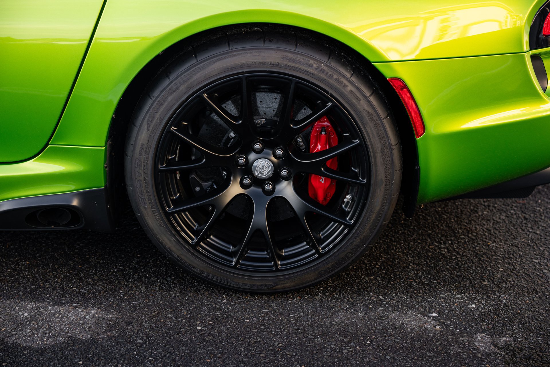 Used 2017 Dodge Viper GTC w/ ACR Package image 32