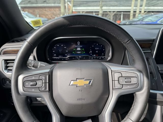 Used 2024 Chevrolet Suburban Premier AWD/4WD image 29