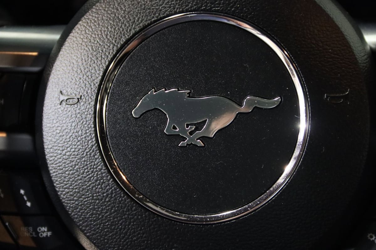Used 2021 Ford Mustang Premium w/ Equipment Group 201A RWD image 10