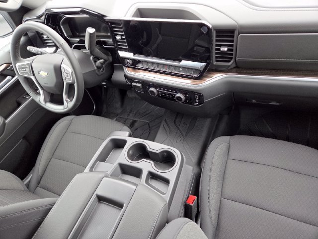 New 2026 Chevrolet Silverado 1500 LT w/ LPO, Liner Protection Package AWD/4WD image 20