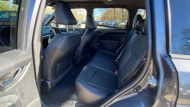 Certified 2025 Subaru Forester Limited image 32