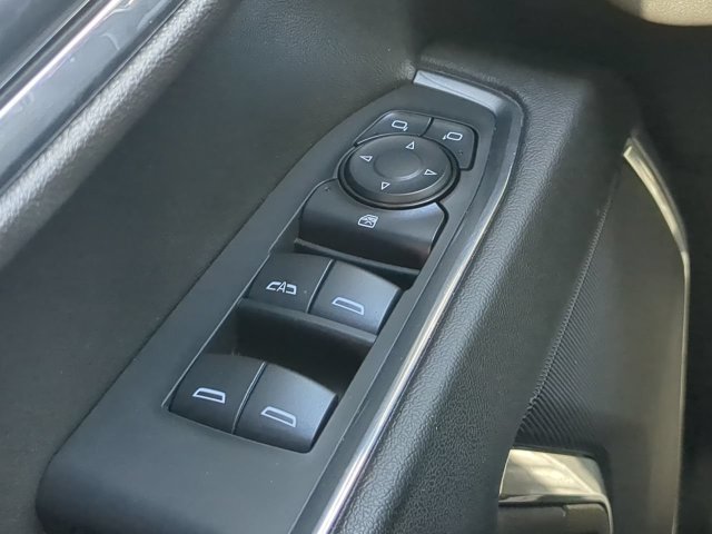 Used 2024 Chevrolet Silverado 1500 LT AWD/4WD image 26