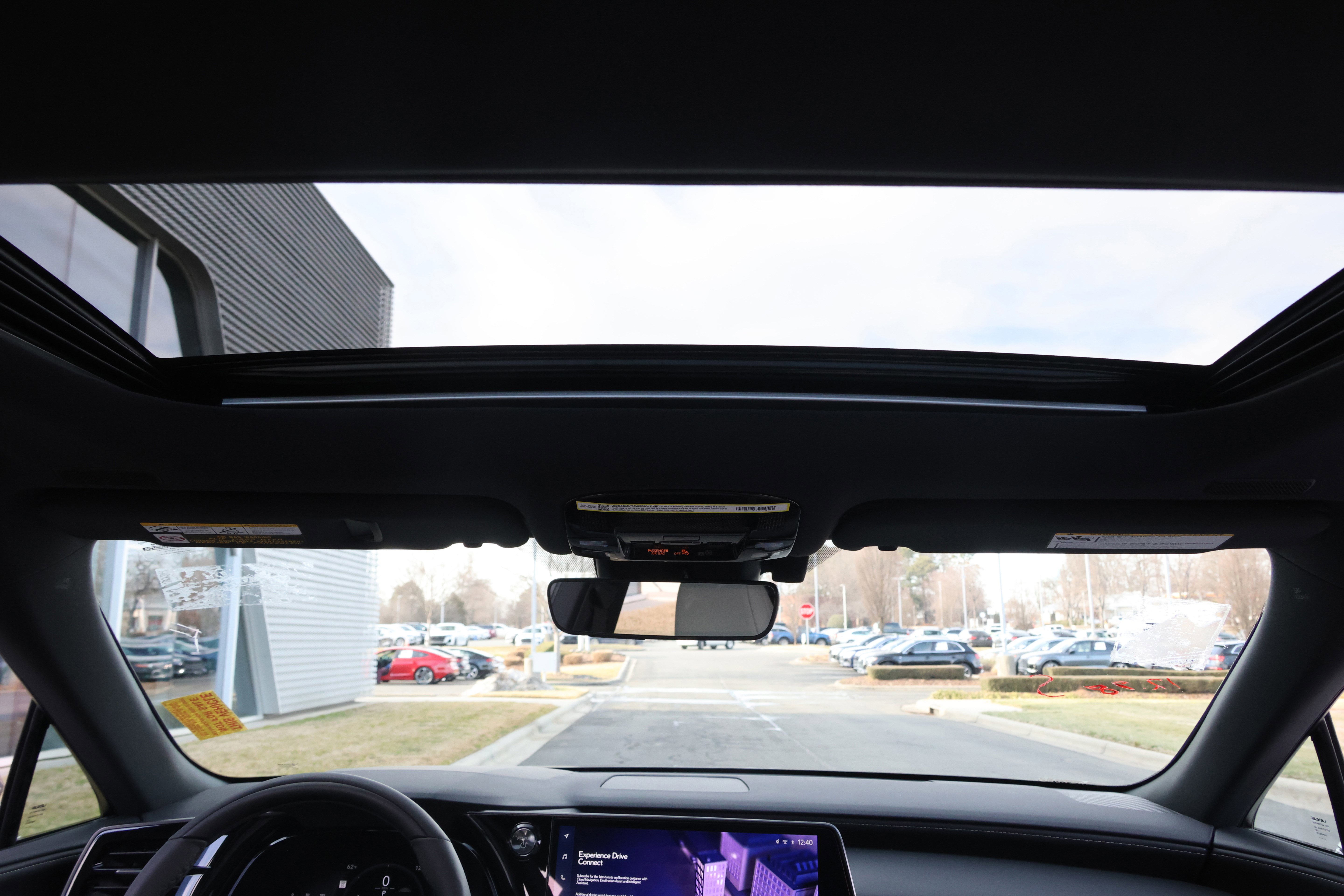 Certified 2026 Lexus RX 350h w/ Convenience Package image 32