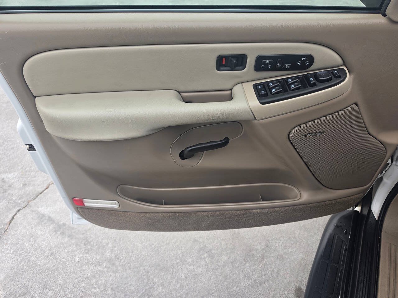 Used 2003 GMC Yukon XL SLT w/ 1SD Preferred Equipment Group RWD image 19