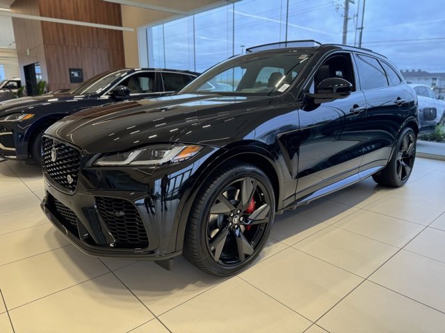 New 2026 Jaguar F-PACE SVR image 1
