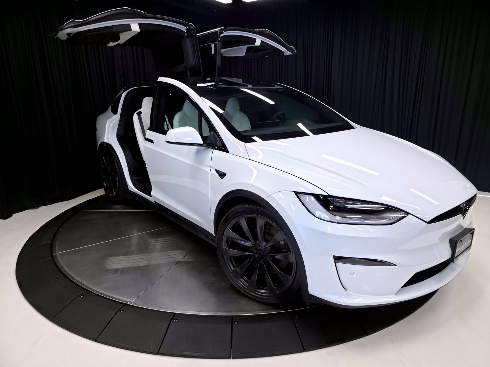 Used 2022 Tesla Model X Plaid AWD/4WD image 69