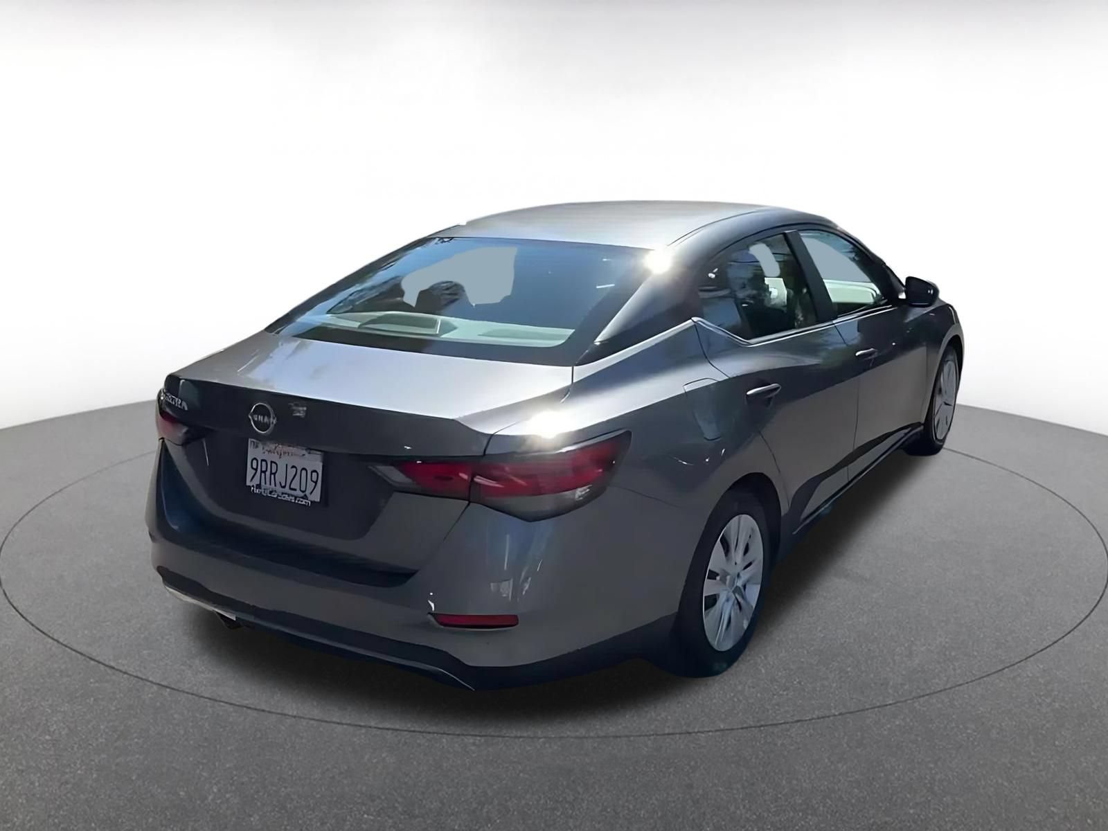 Used 2025 Nissan Sentra S FWD image 14