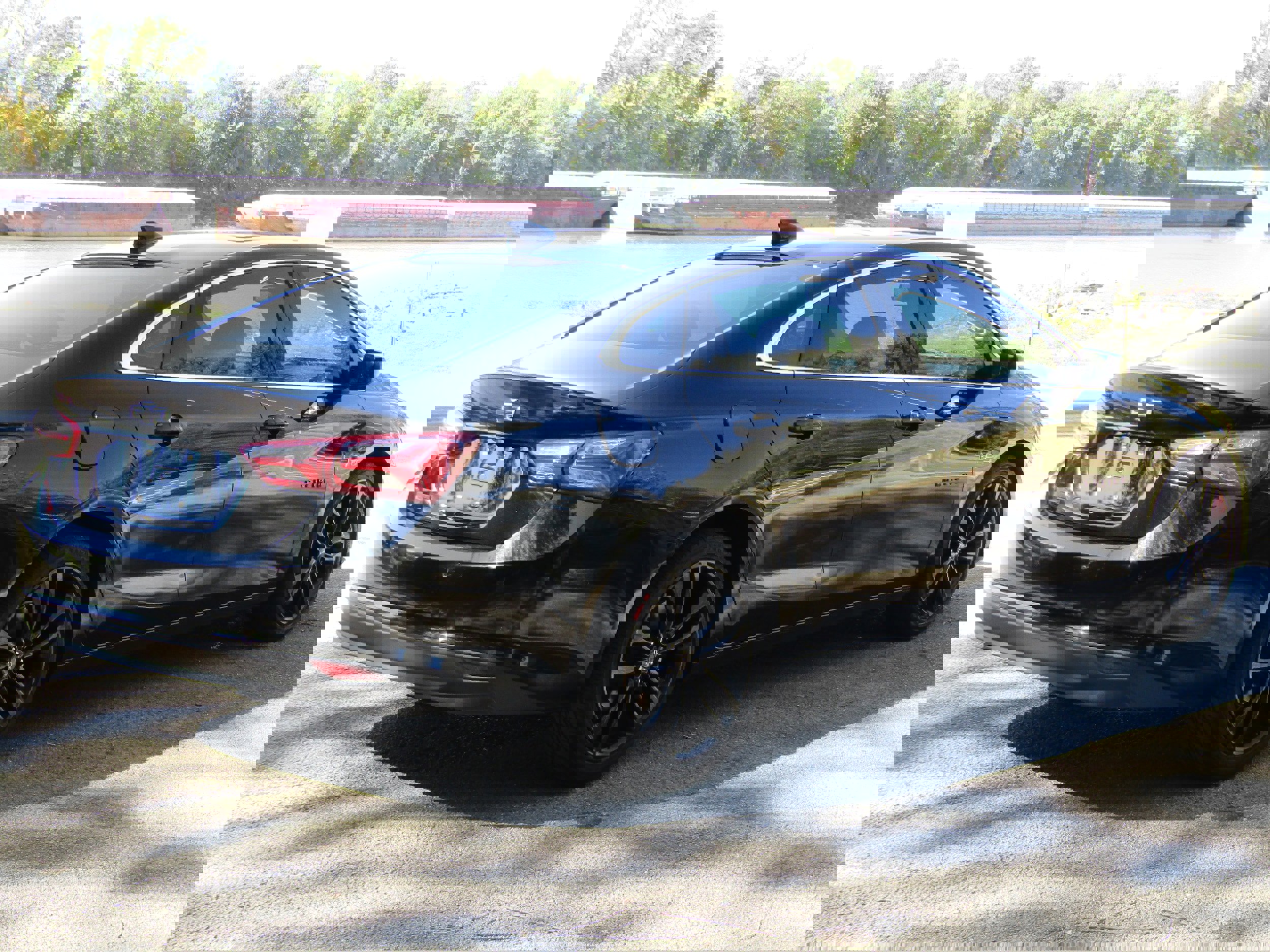 Used 2022 Chevrolet Malibu LT w/ Leather Package image 4