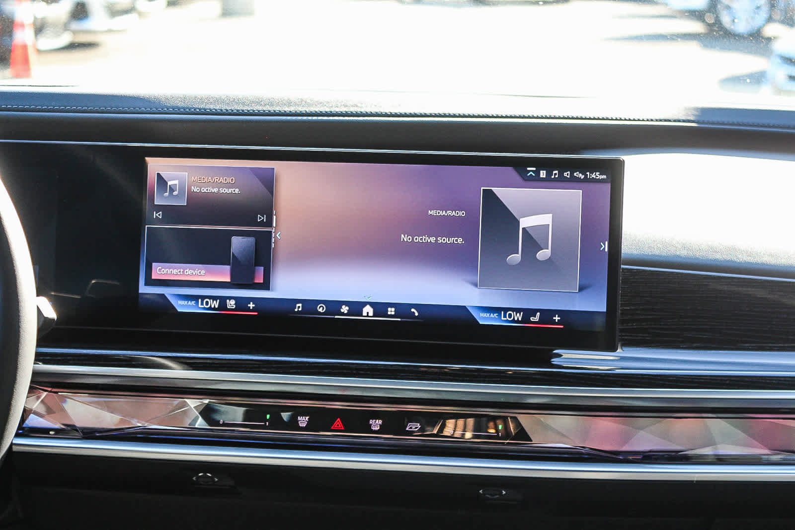 Used 2025 BMW 740i 740i w/ Premium Package image 13