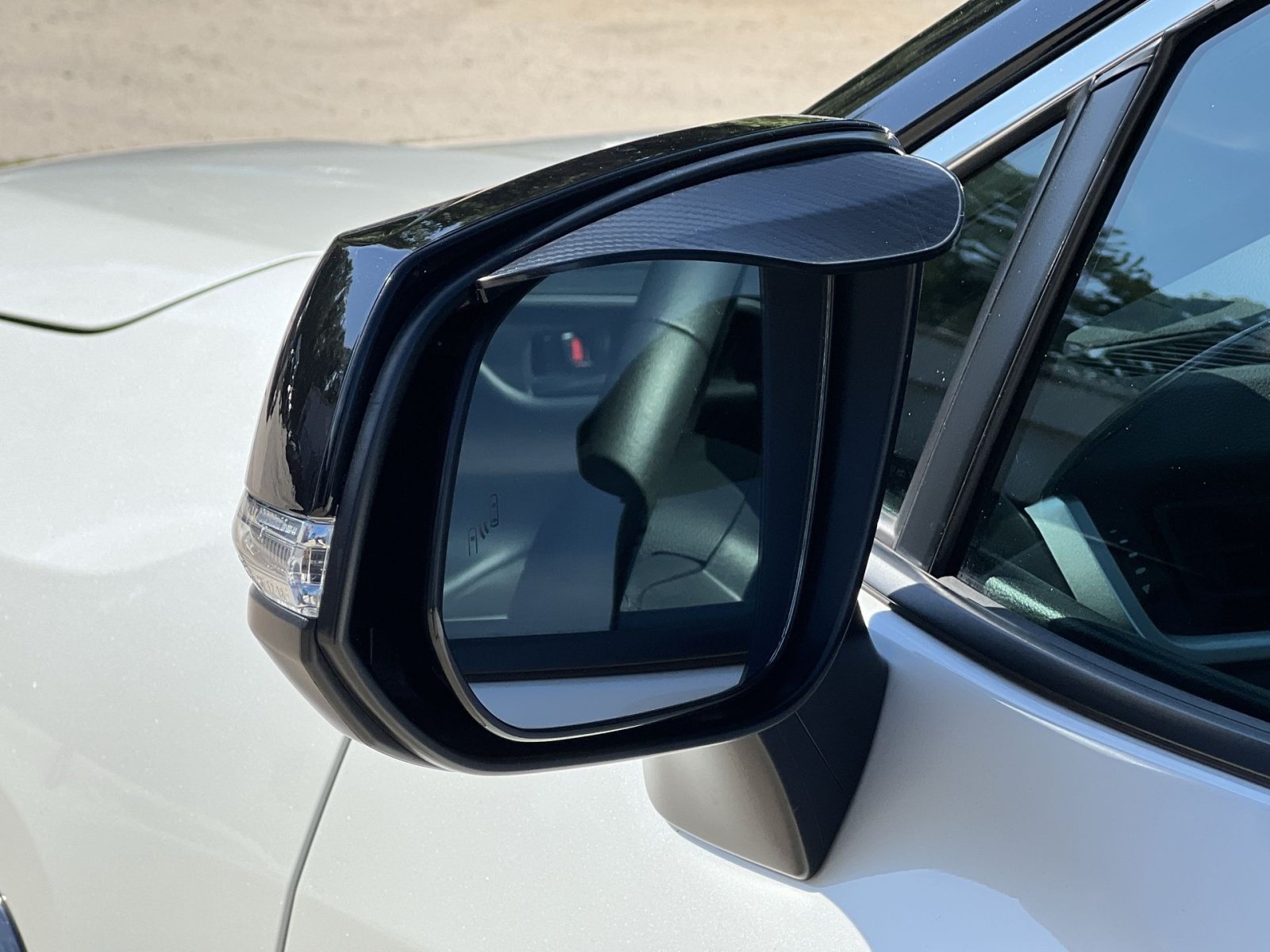 Used 2022 Toyota RAV4 XSE AWD/4WD image 15