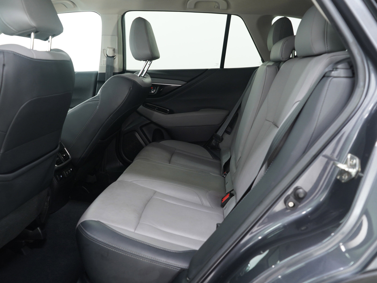 Used 2020 Subaru Outback Limited w/ Popular Package #2 image 14